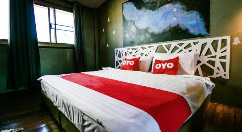 Oyo 505 Ente Space Hostel Bangkok Eksteriør billede